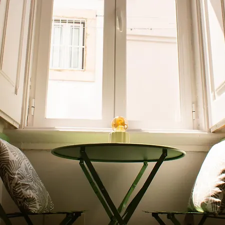 Behappy Apartments *